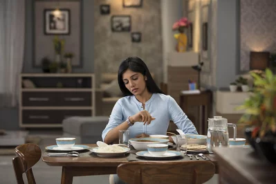 শরীর থেকে ওজন কমানোর জন্য না খেয়ে থাকা ঠিক নয়