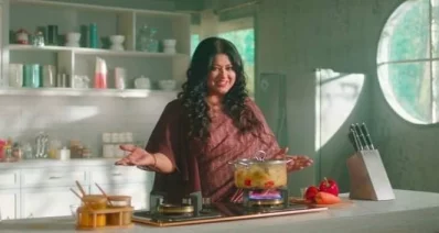 মৌসুমী। ছবি: সংগৃহীত