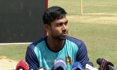রবিবার (২৭ ফেব্রুয়ারি) চট্টগ্রামে সংবাদ সম্মেলনে মেহেদী হাসান মিরাজ