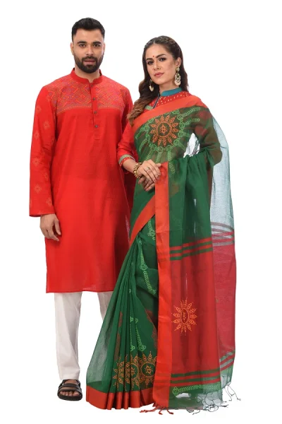 পোশাকগুলোতে রঙ হিসেবে ব্যবহৃত হয়েছে ফরেস্ট গ্রিন, পেইল গ্রিন, চিলি গ্রিন, ভিভিড গ্রিন ও রেড