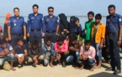উদ্ধার হওয়া রোহিঙ্গারা।