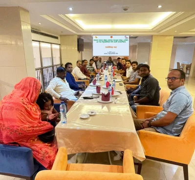 রাষ্ট্রদূত সারওয়ার মাহমুদের সঙ্গে ইকুয়েটোরিয়াল গিনি প্রবাসী বাংলাদেশিদের মতবিনিময়