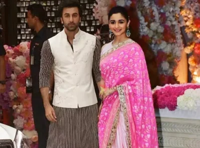 অত্যন্ত আড়ম্বরের সঙ্গে অনুষ্ঠিত হতে যাওয়া এই বিয়েতে ৪৫০ অতিথিকে নিমন্ত্রণ জানানো হয়েছে
