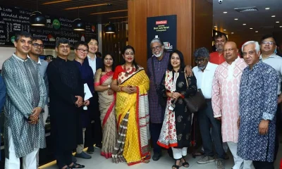 আর্ট ক্যাম্পে আমন্ত্রিত অতিথিরা। 
