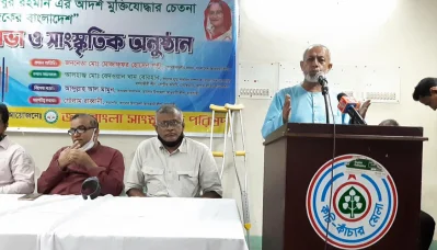 একটি অনুষ্ঠানে বক্তব্য রাখছেন কাশেম চেয়ারম্যান। 