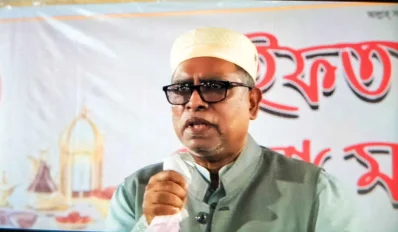 বক্তব্য রাখছেন স্বাস্থ্যমন্ত্রী জাহিদ মালেক।