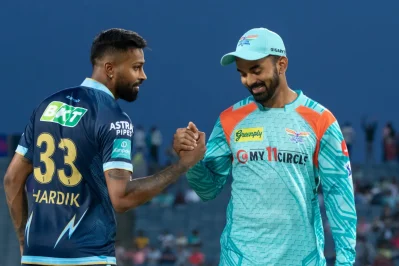 লিগ টেবিলের শীর্ষে হার্দিক পান্ডিয়ার গুজরাট ও লোকেশ রাহুলের লখনউ। ছবি: বিসিসিআই