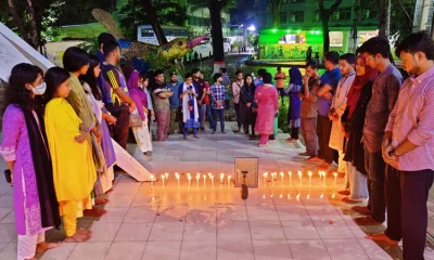 ইংরেজি বিভাগের শিক্ষার্থীরাসহ অঙ্কনের অন্যান্য বন্ধুরাও উপস্থিত ছিলেন