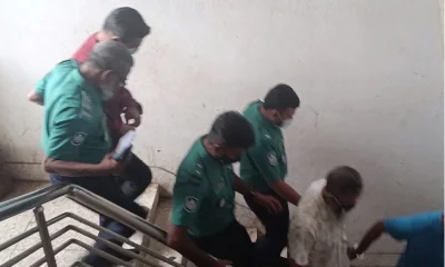 রায়হান হত্যা মামলার আসামিদের আদালত থেকে জেল হাজতে নিয়ে যাওয়া হচ্ছে। ছবি- ইত্তেফাক