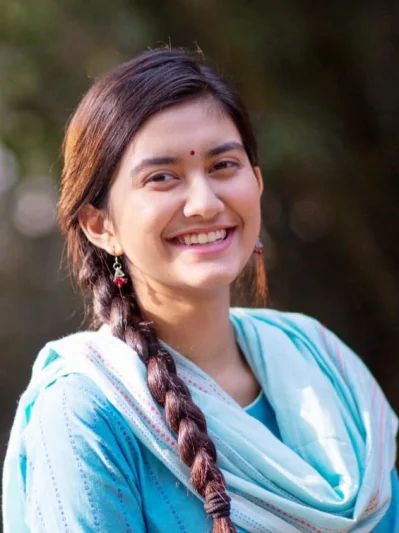 বয়স কম বলে ত্বকের হিলিং পাওয়ার ভালো থাকে। সামান্য যত্নেই মনের মতো ফল পাওয়া যায়