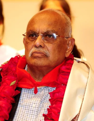 আবদুল গাফফার চৌধুরী।