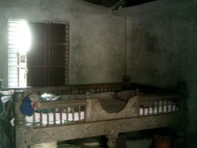 ১৯৬২ সাল পর্যন্ত কবির বাসরঘরটি আটচালা ছিল