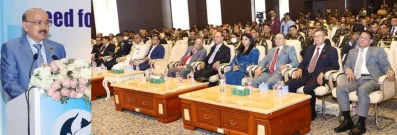    প্রধানমন্ত্রীর নিরাপত্তা বিষয়ক উপদেষ্টা মেজর জেনারেল তারিক আহমেদ সিদ্দিক ঢাকা সেনানিবাস্থ আর্মি মাল্টিপারপাস কমপ্লেক্সে আন্তর্জাতিক একটি সেমিনারে বক্তব্য প্রদান করেন। ছবি: আইএসপিআর