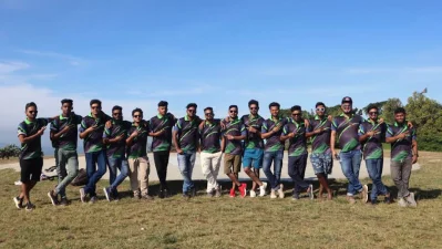 অদম্য ১৩ গ্রুপের কয়েকজন সদস্য