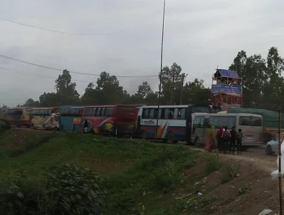 তীব্র যানজট। ছবি: ইত্তেফাক