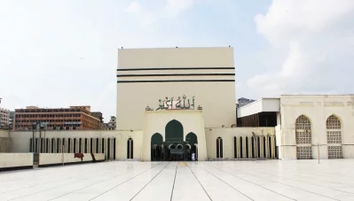 বায়তুল মোকাররম জাতীয় মসজিদ।