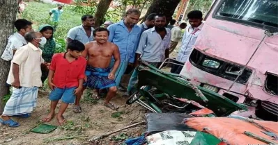 ক্ষতিগ্রস্ত বাস ও অটোরিকশা।