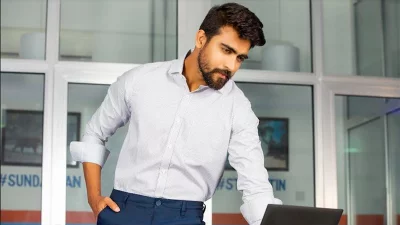 আরামদায়ক ও ট্রেন্ডি লুকে সারা&rsquo;র ফরমাল আউটফিট
