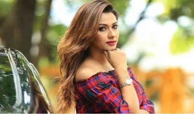 চিত্রনায়িকা ববি