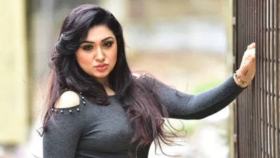 চিত্রনায়িকা অপু বিশ্বাস