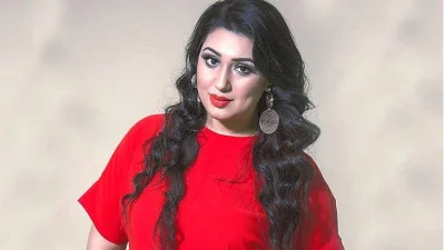 চিত্রনায়িকা অপু বিশ্বাস