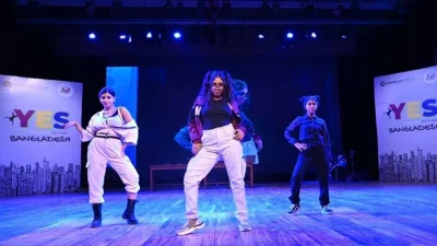 হিপহপ কর্মশালায় শেষ দিনে পরিবেশনা