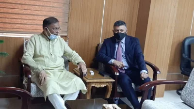 তথ্যমন্ত্রী ড. হাছান মাহমুদের সঙ্গে বিক্রম কুমার দোরাইস্বামী সাক্ষাৎ করেন। ছবি: সংগৃহীত