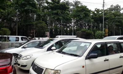 রাজধানীর কাওরান বাজার এলাকা থেকে ছবিটি তুলেছেন কাউছার খোকন
