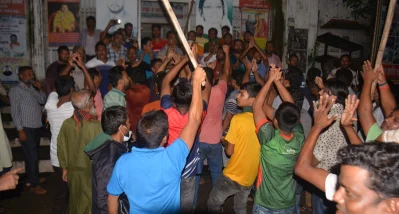রংপুর নগরীর গ্র্যান্ড হোটেল মোড়ে রাঙ্গাপন্থীদের বিক্ষোভ। 