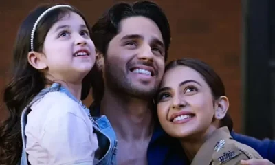 &lsquo;থ্যাঙ্ক গড&rsquo; সিনেমার দৃশ্যে সিদ্ধার্থ ও রাকুল