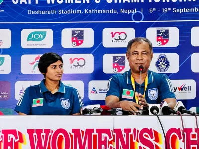 গুরুর পরিকল্পনার দিকেই কাল তাকিয়ে থাকবে সাবিনারা। ছবি- বাফুফে