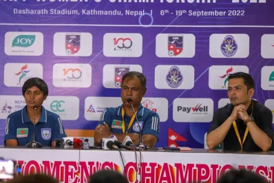 দেশকে শিরোপা উপহার দিতে চান কোচ অধিনায়ক দুজনই। ছবি- বাফুফে