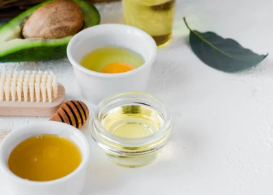 চুলের পরিচর্যায়ও ডিমের জুড়ি নেই 