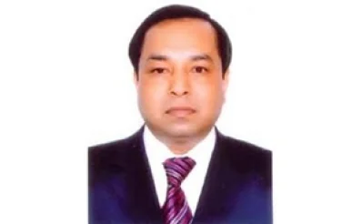 পি কে হালদার।