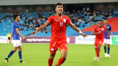 ফিফা আন্তর্জাতিক প্রীতি ম্যাচে কম্বোডিয়ার বিপক্ষে জয় নিয়ে মাঠ ছেড়েছে জামাল ভূঁইয়ারা।