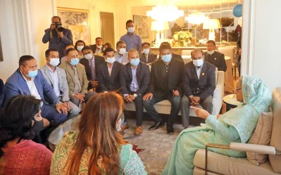 প্রধানমন্ত্রী শেখ হাসিনার সঙ্গে আওয়ামী লীগ নেতা-কর্মীদের মতবিনিময়। ছবি: ফোকাস বাংলা