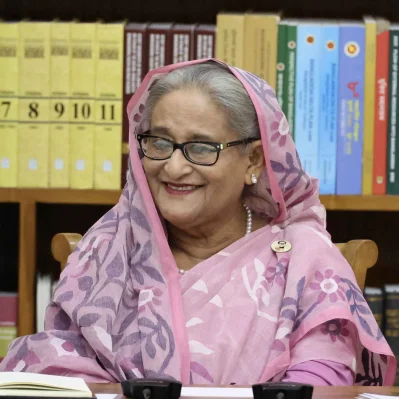 সংবাদ সম্মেলনে প্রধানমন্ত্রী শেখ হাসিনা। ছবি: ফোকাস বাংলা