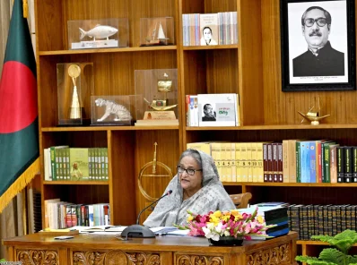 ভিডিও কনফারেন্সের মাধ্যমে একনেক সভায় অংশগ্রহণ করেন প্রধানমন্ত্রী শেখ হাসিনা। ছবি: ফোকাস বাংলা
