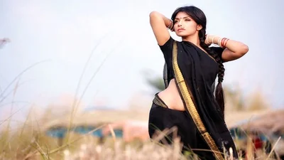 নওশাবা আহমেদ