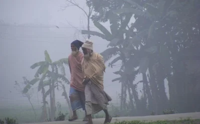 দেশের উত্তরআঞ্চলে রাতের শেষভাগে পড়ছে কুয়াশা। 