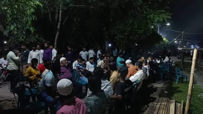 সমাবেশস্থলে অবস্থান নিয়েছে বিএনপির নেতাকর্মীরা।