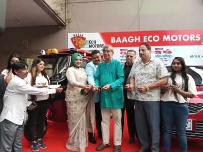 উদ্বোধন করছেন ডাক ও টেলিযোগাযোগ মন্ত্রী মোস্তফা জব্বার। ছবি: ইত্তেফাক