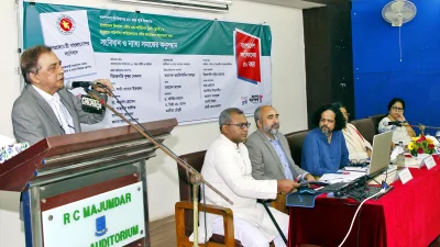 বক্তব্য রাখছেন সংবিধান বিশেষজ্ঞ শাহ্দীন মালিক। ছবি: ইত্তেফাক