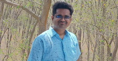 শিক্ষক, গবষক ও সাহিত্যিক সরোজ মেহেদী।