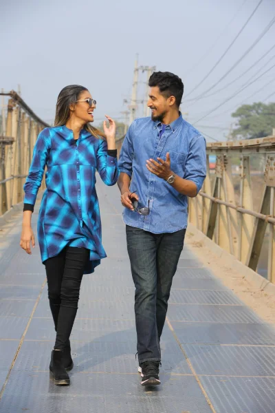 ছবি ও পোশাক: ইয়াংকে