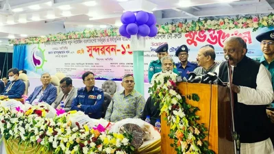 বক্তব্য রাখছেন স্বরাষ্ট্রমন্ত্রী আসাদুজ্জামান খাঁন। ছবি: সংগৃহীত