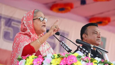 যশোরে জনসভায় বক্তব্য রাখছেন প্রধানমন্ত্রী শেখ হাসিনা। ছবি: ফোকাস বাংলা