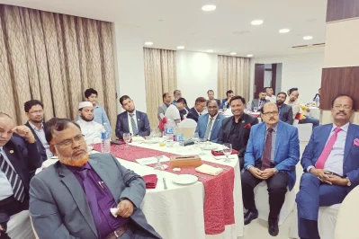 সভায় স্থানীয় ও রাজনৈতিক নেতারা অংশ নেন