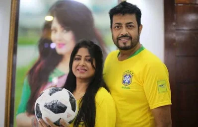 মৌসুমি ও ওমর সানি