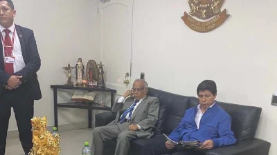 ক্যাস্টিলোকে পরে গ্রেফতার করা হয় এবং তার বিরুদ্ধে রাষ্ট্রদ্রোহের অভিযোগ আনা হয়।